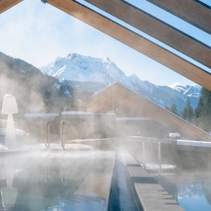 Sky Spa: Heißes Wasser, kalter Schnee. Der Sky Spa!