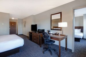 Room & Suite