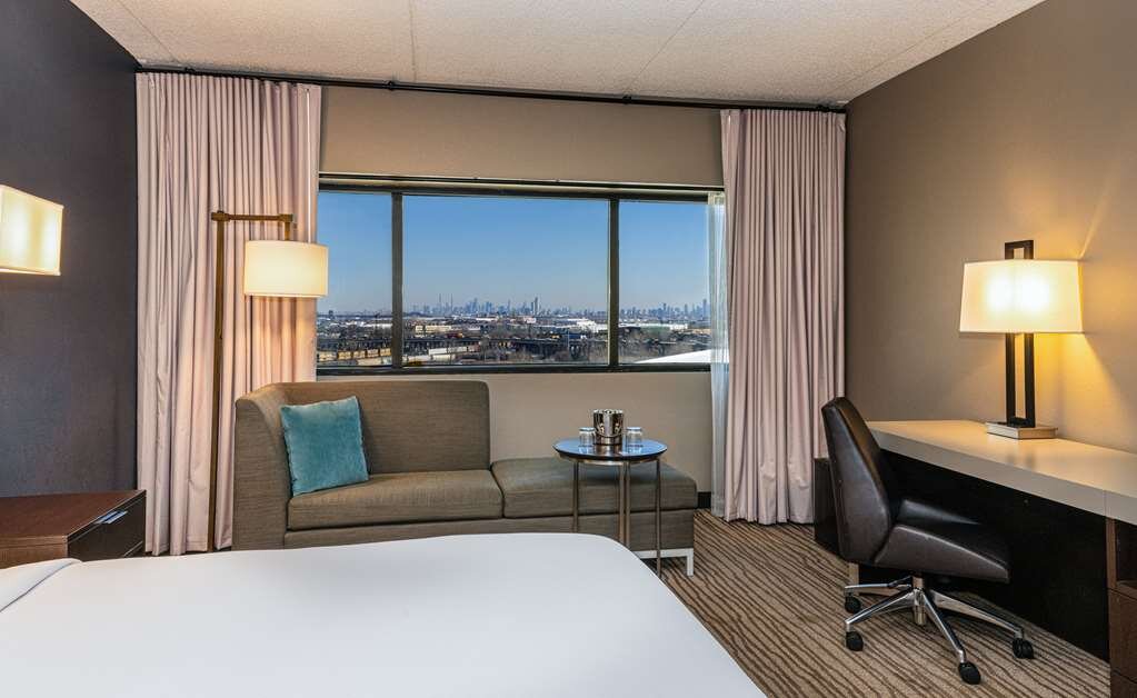 Hotel photo 92 of DoubleTree by Hilton Hotel Newark Airport.