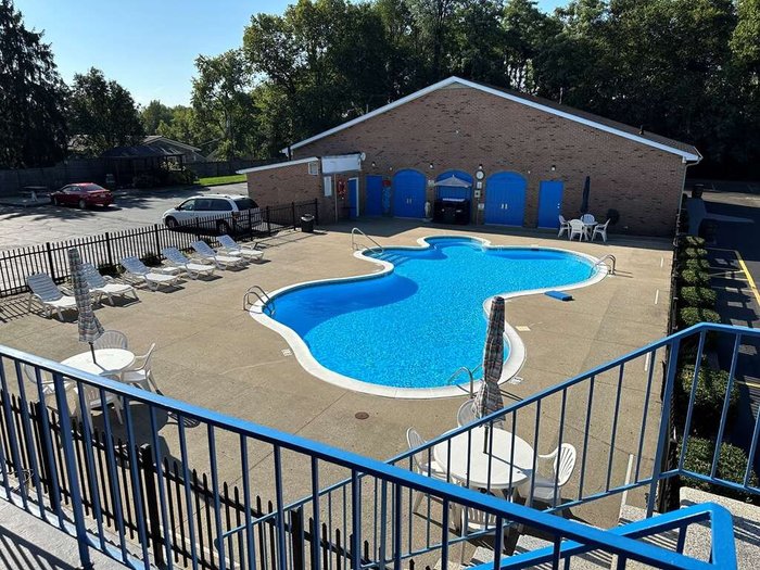 SureStay By Best Western Bardstown General Nelson Pool Pictures