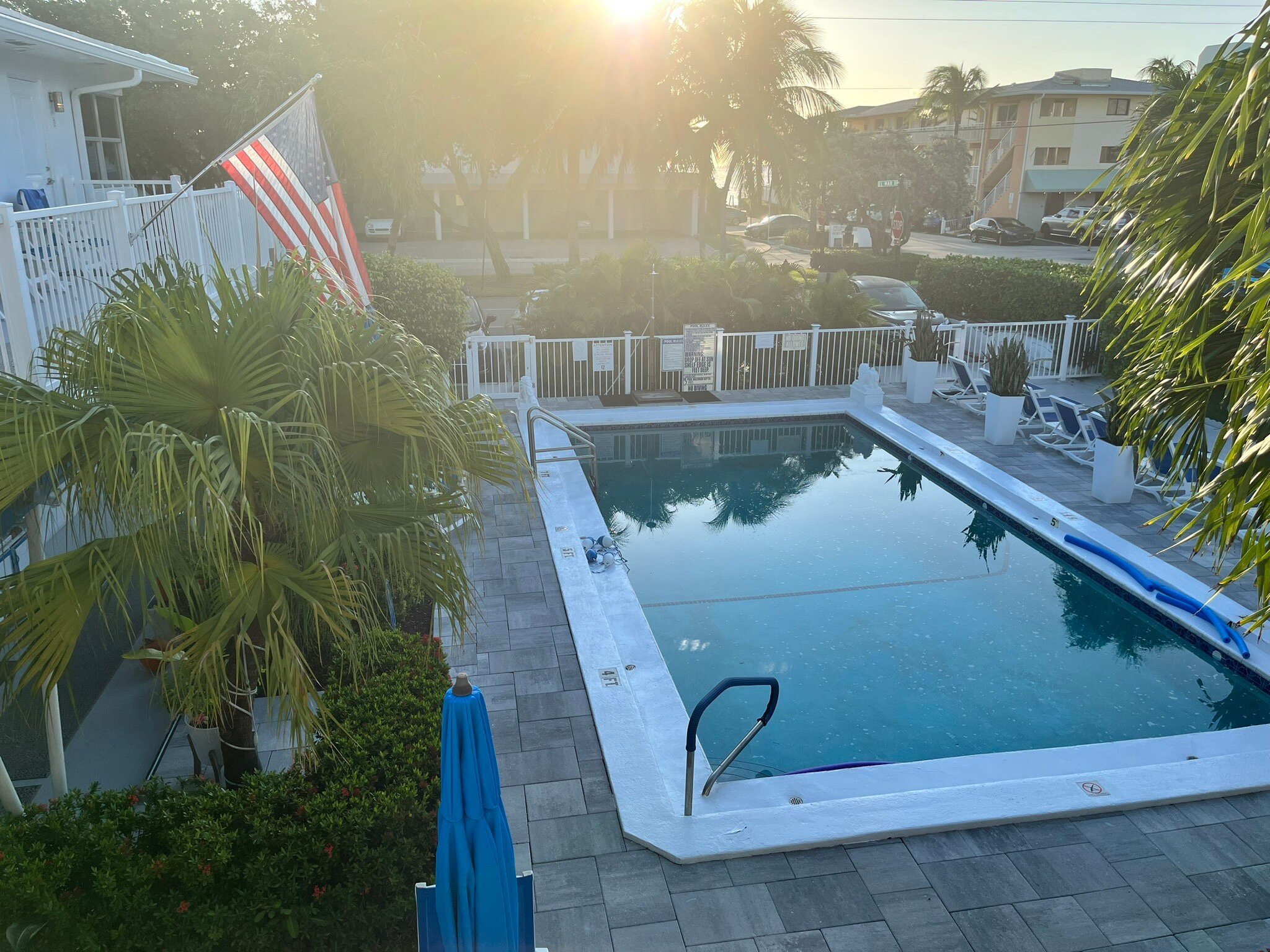 SEA SPRAY INN - Prices & Reviews (Lauderdale-By-The-Sea, Florida)