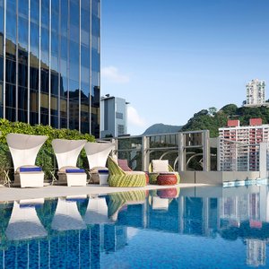 Mountain View Infinity Glass Bottomed Pool 