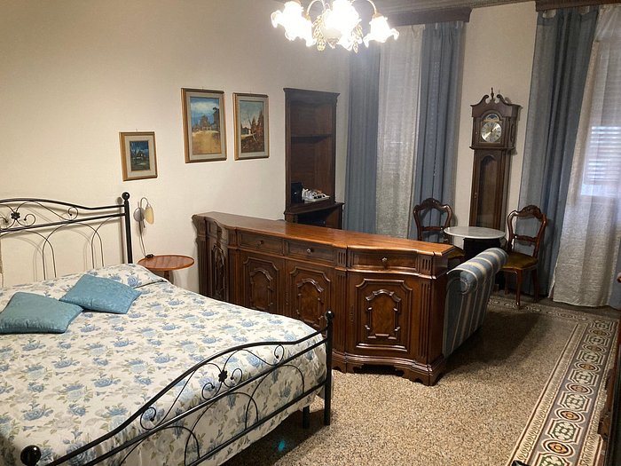 AFFITTACAMERE LA CAMELIA - Prices & Inn Reviews (Lucca, Italy)