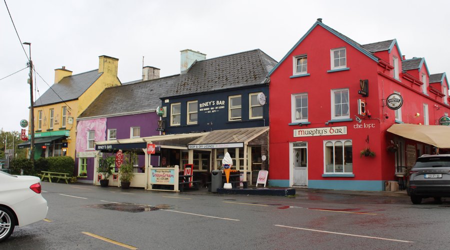 September 23, 2023 - Riney's Bar, Sneem, Ireland