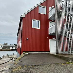 Fast hotell Henningsvær