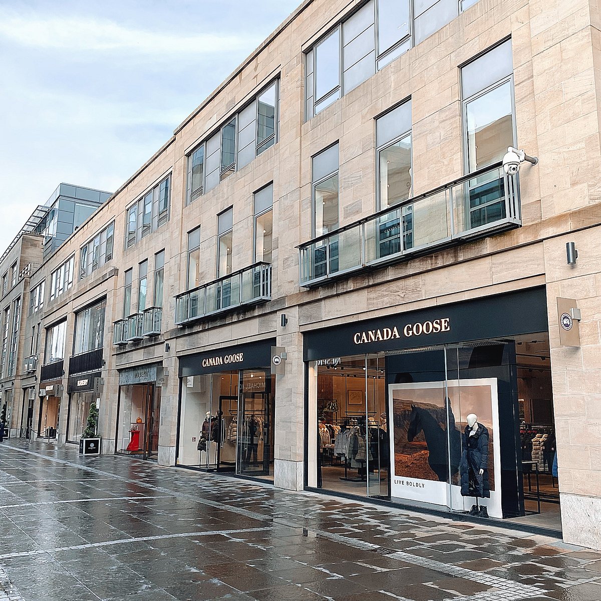 Louis Vuitton Locations In Edinburgh, City Of Edinburgh