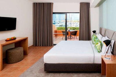 Hotel photo 14 of NH Marina Portimao Resort.