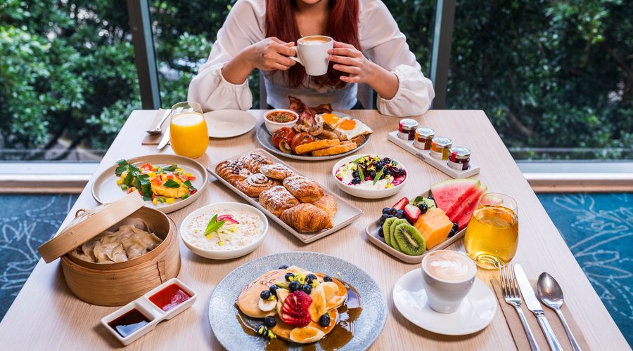 Choose from a variety of different options in Barkers Restaurant