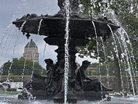 EN IMAGES] Fables de la fontaine: 6 infos fascinantes sur la fontaine de  Tourny, à Québec