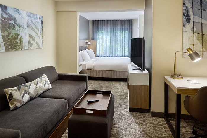 Stay With Us - Rooms & Suites in Durham, NC