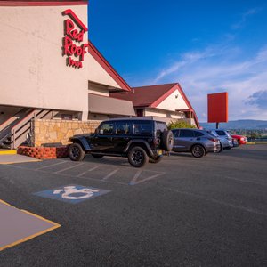 Red Roof Inn Binghamton - Johnson City in Johnson City