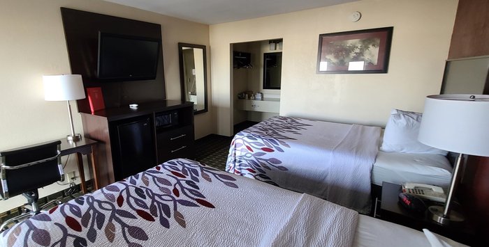 RED ROOF INN & SUITES GREENWOOD, SC $64 ($̶8̶1̶) - Prices & Hotel Reviews