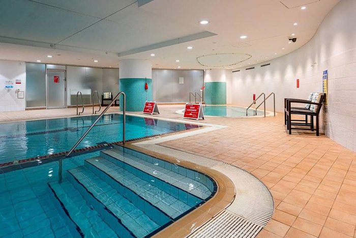 Hilton Sydney Pool: Pictures & Reviews - Tripadvisor