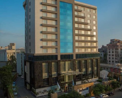 RADISSON BLU HOTEL, AHMEDABAD (Gujarat) - Hotel Reviews, Photos, Rate ...