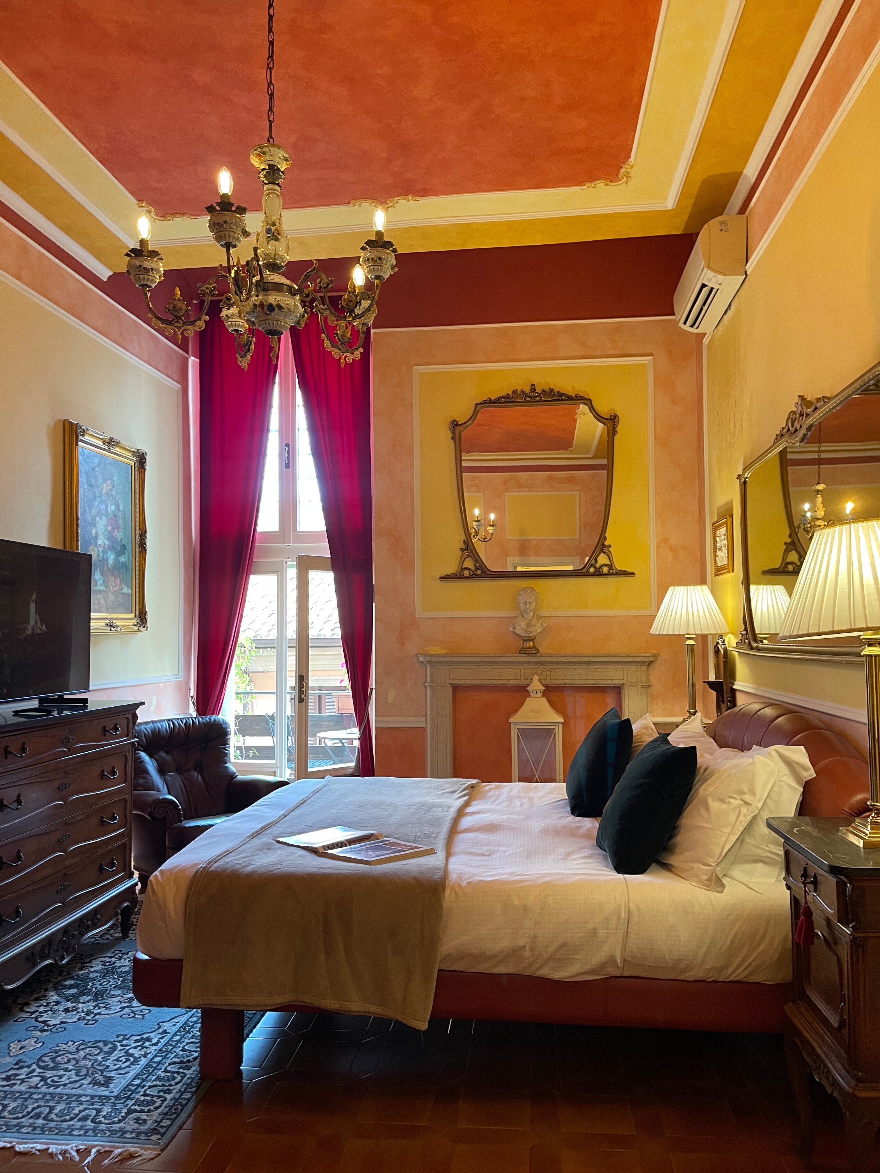 CORTE REALDI SUITES - Updated 2024 Prices & Guest House Reviews (Verona ...