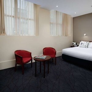 Victoria Hotel Melbourne