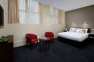 The Victoria Hotel in Melbourne