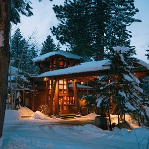 Christmas at Cedar Glen Lodge - Picture of Cedar Glen Lodge, Tahoe Vista -  Tripadvisor