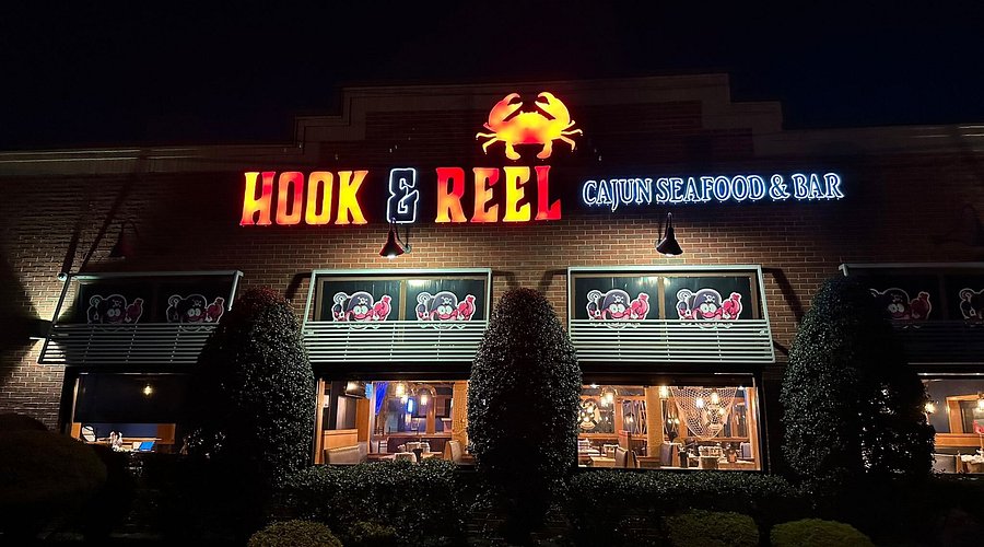 Hook & Reel Cajun Seafood & Bar