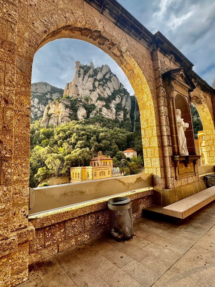 Imagen 2 de Basilica De Montserrat