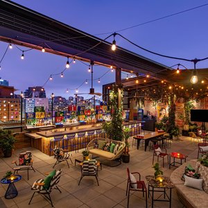 Moxy NYC East Village, hotel in New York City