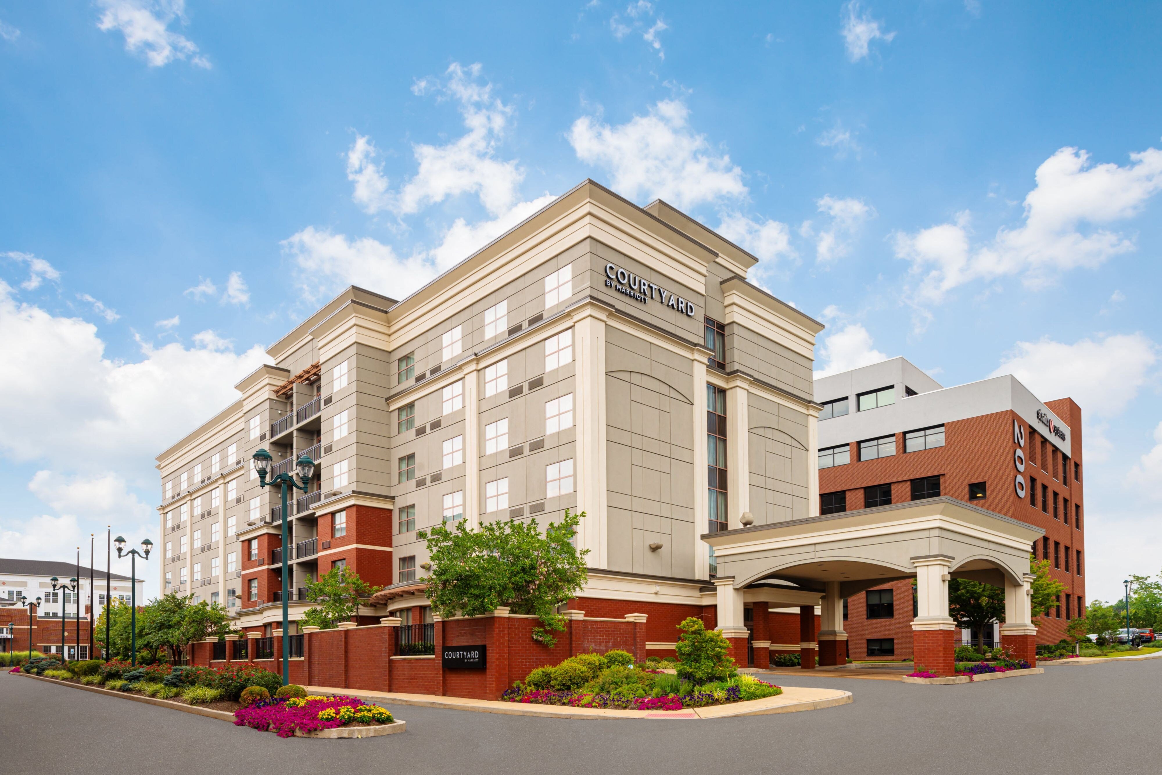 COURTYARD BY MARRIOTT READING WYOMISSING 146 1 6 8 Updated