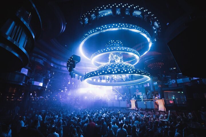 Omnia nightclub deals