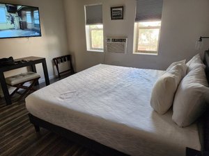 THE IRON HORSE INN - Updated 2023 Prices & Reviews (Cottonwood, AZ)