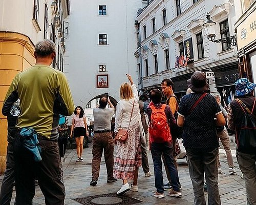 bratislava guided walking tour