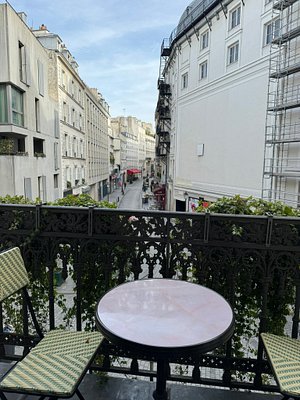 LA PETITE ROSE DES SABLES, Paris - 10th Arr. - Entrepot - Restaurant  Reviews, Photos & Phone Number - Tripadvisor