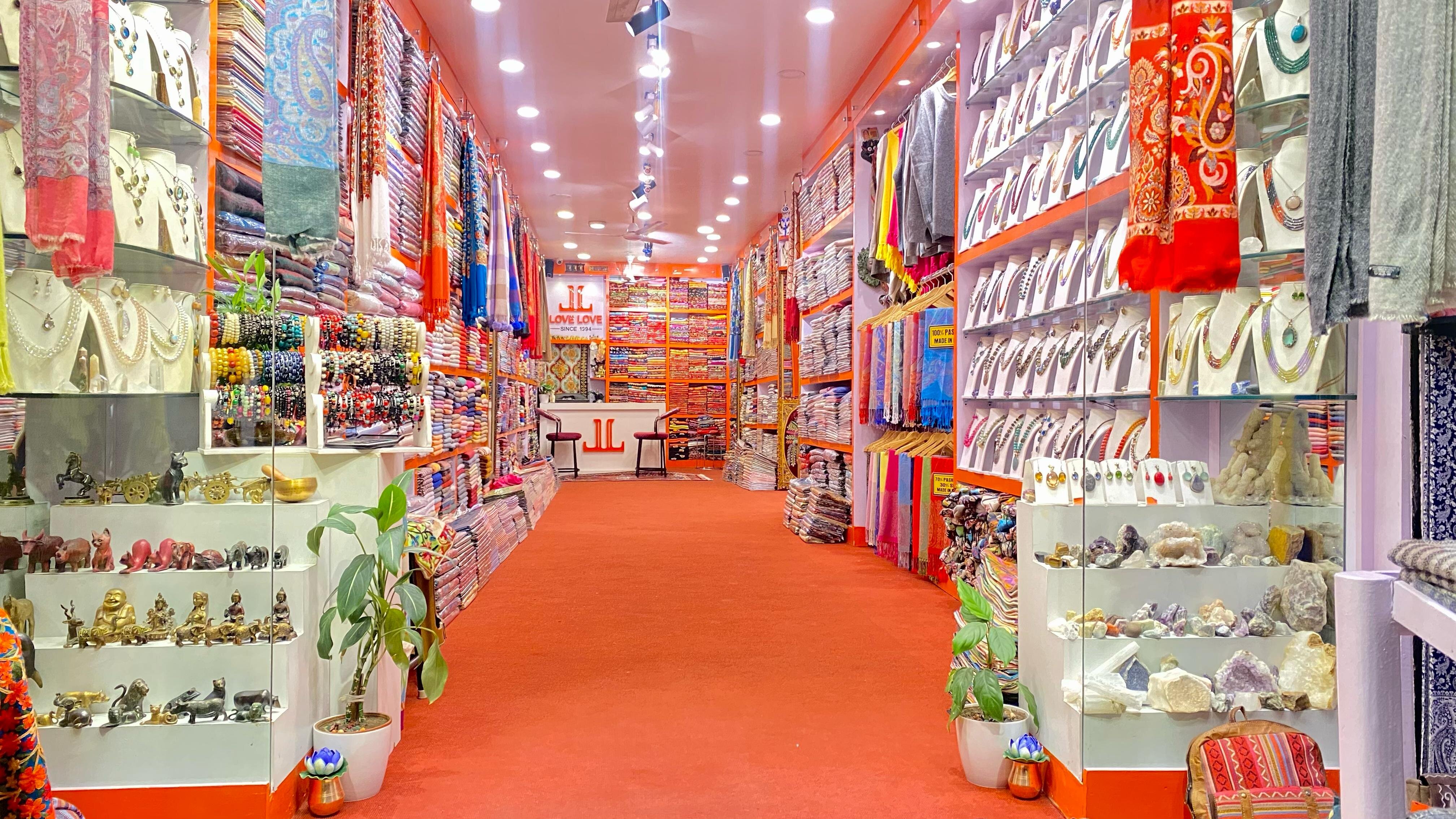 Pashmina store store