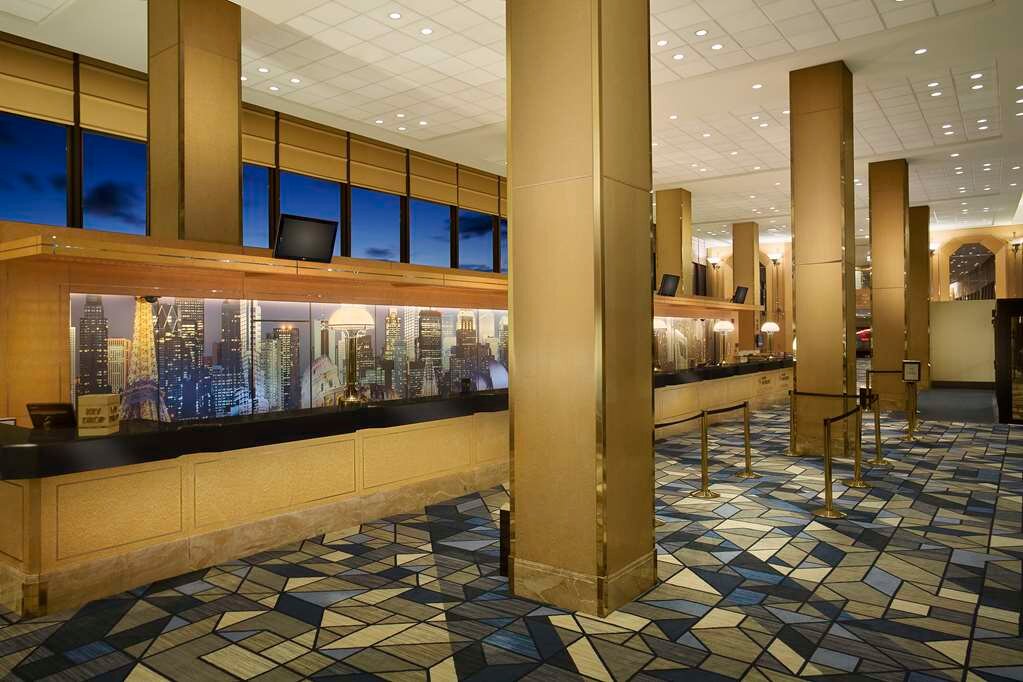 HILTON CHICAGO O'HARE AIRPORT - Updated 2023 Prices & Hotel