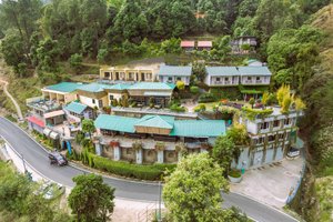 Heritage Resort Kausani in Kausani