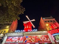 My Review of The Moulin Rouge in Paris: Is it WORTH IT?