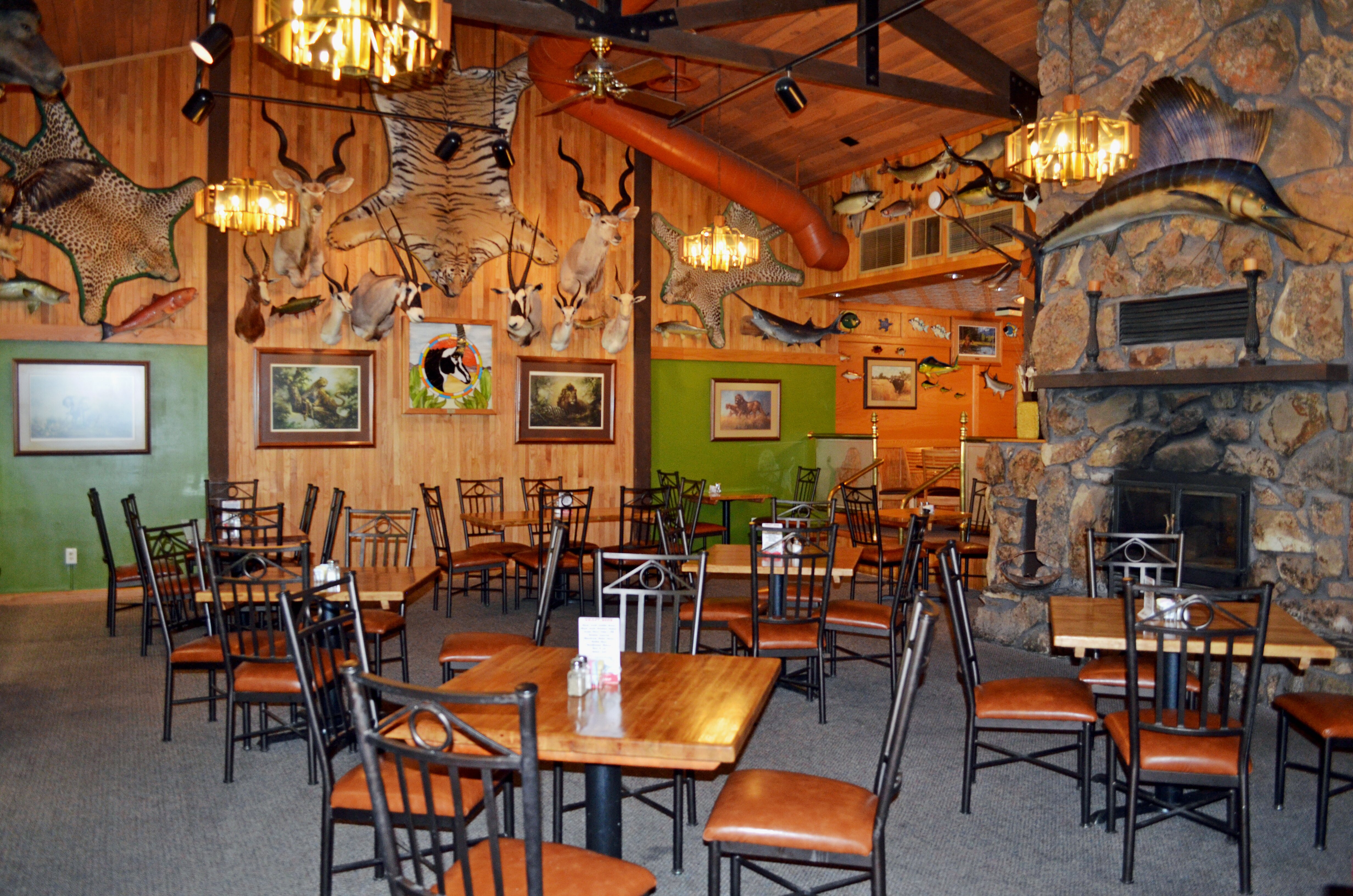 THERMOPOLIS SAFARI CLUB Restaurant Reviews Photos Phone Number Tripadvisor
