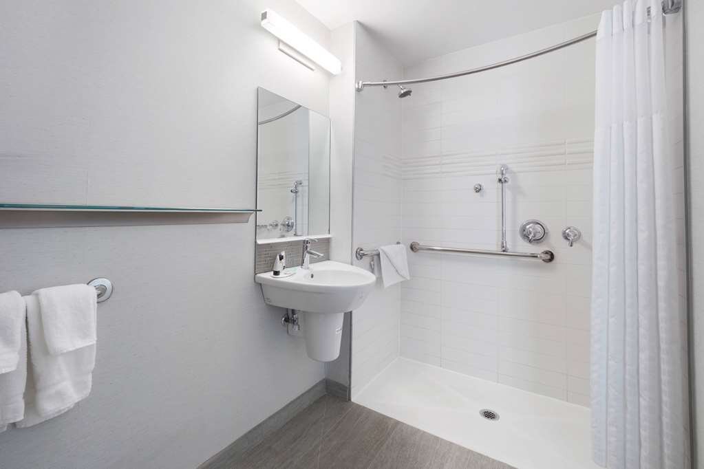 Hotel photo 8 of Courtyard by Marriott New York Manhattan / Herald Square.