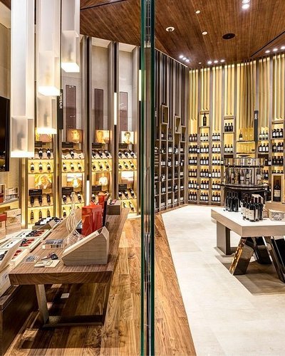 T Galleria Macau, Shoppes at Four Seasons
