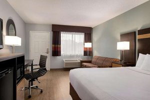 Room & Suite