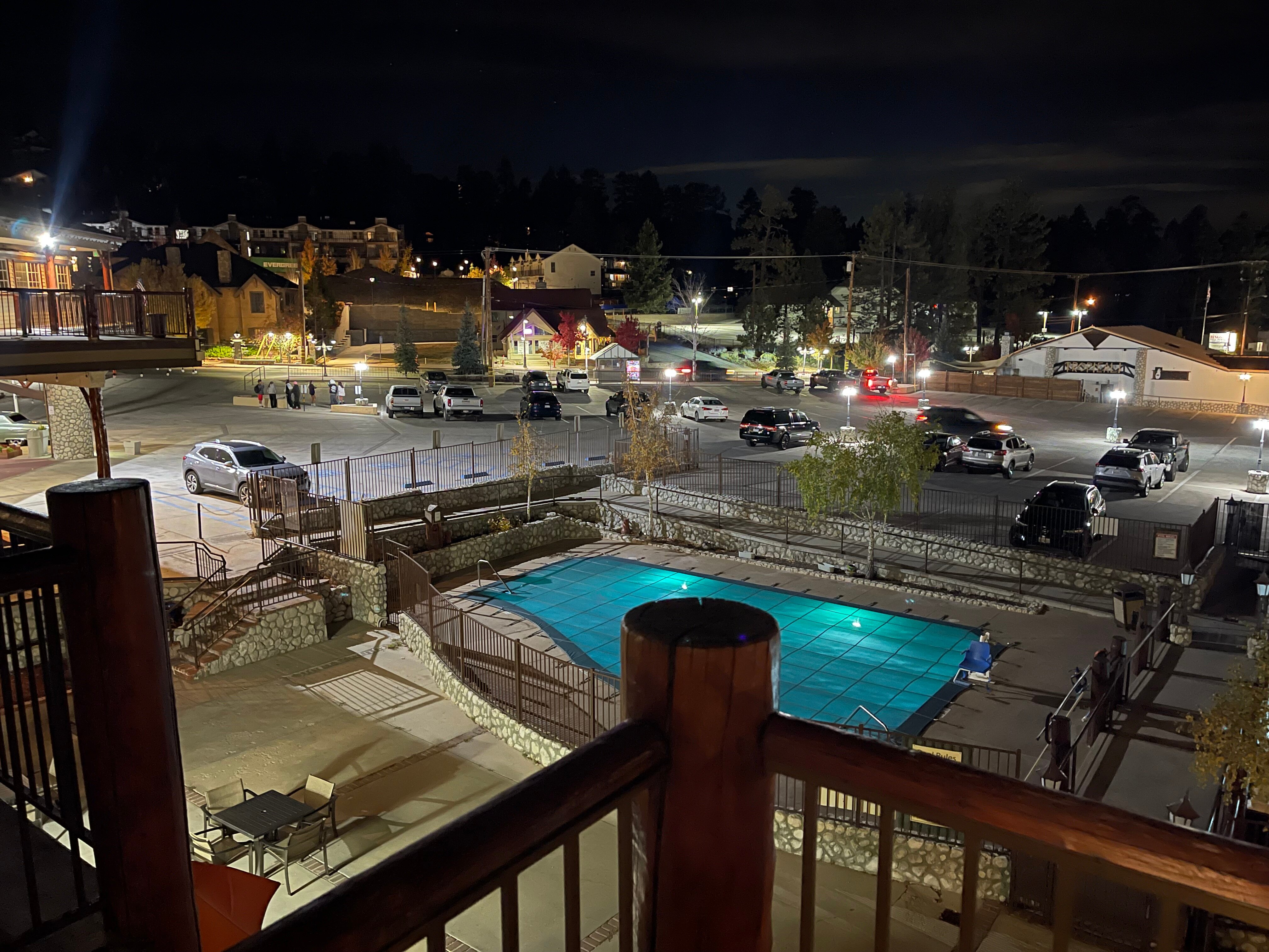 HOLIDAY INN RESORT THE LODGE AT BIG BEAR LAKE AN IHG HOTEL 124   Caption 