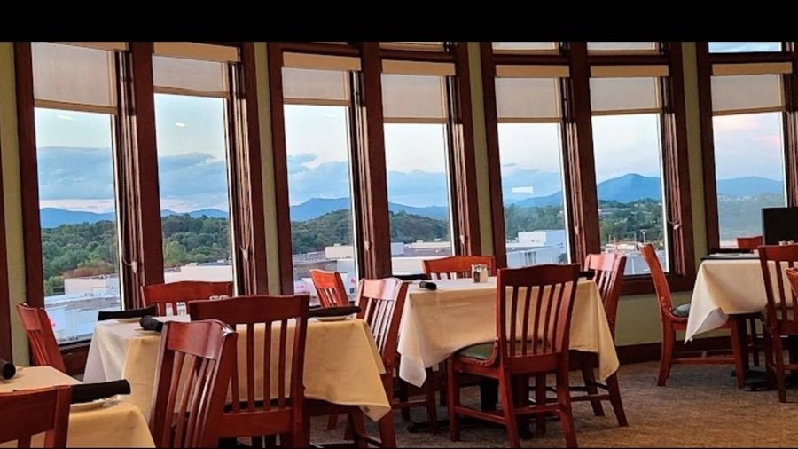OTH Chophouse & Oyster Bar