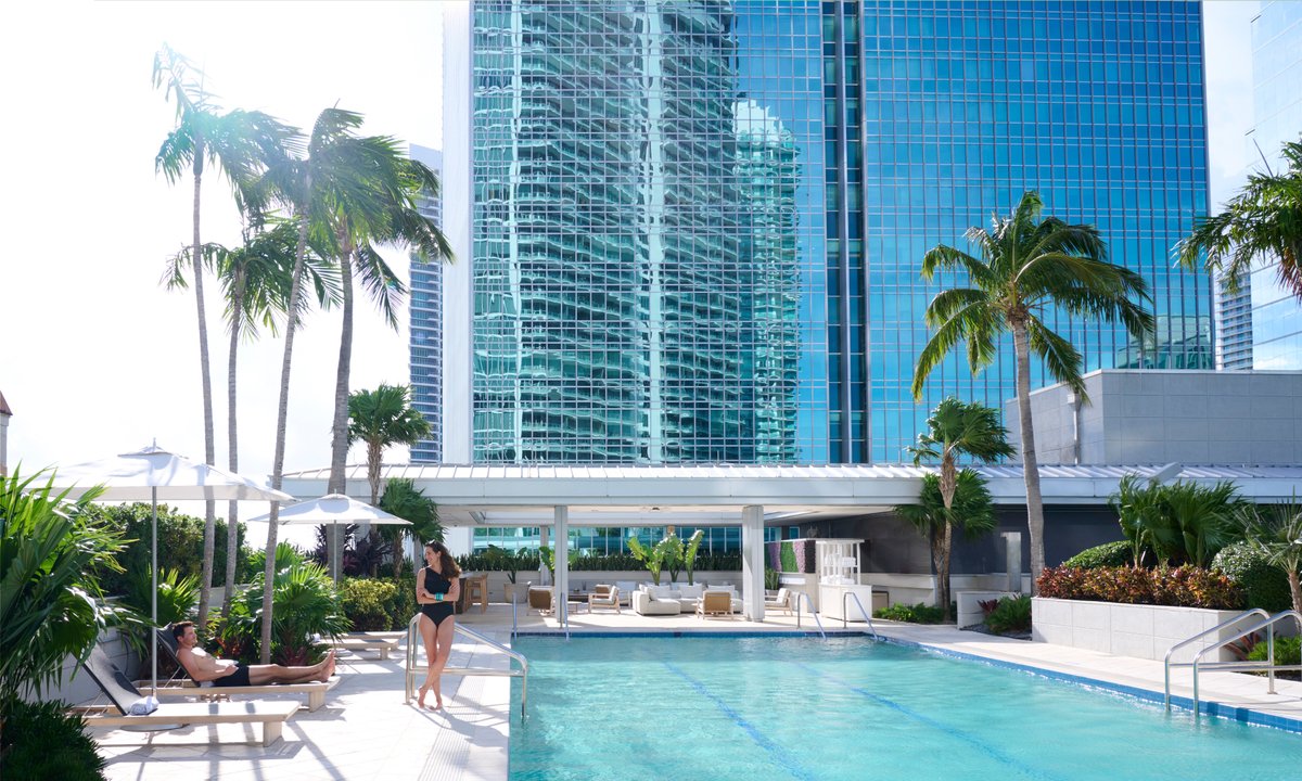 Generator Miami Pool Pictures & Reviews - Tripadvisor