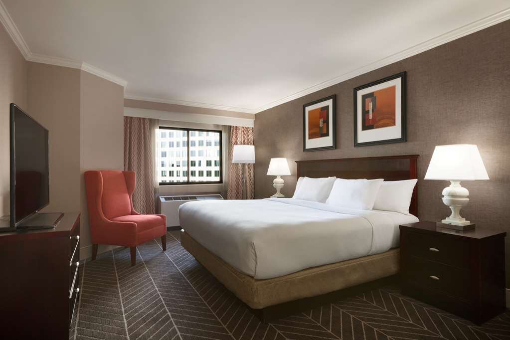 Hotel photo 83 of Hilton Arlington.