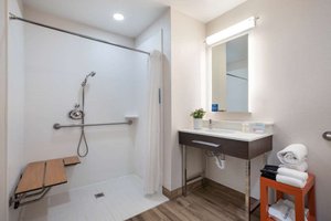 Room & Suite