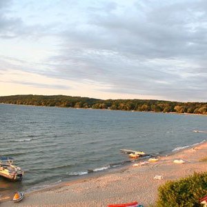 WEST GRAND TRAVERSE BAY