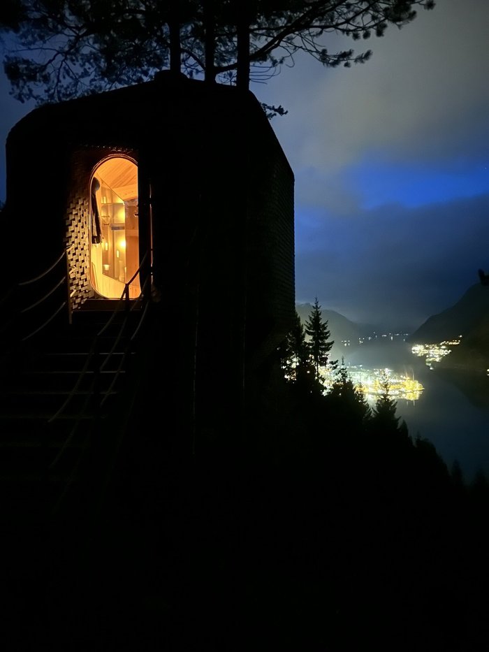 WOODNEST TREEHOUSE - Updated 2024 Guest house Reviews (Odda, Norway ...