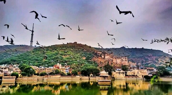 Naval Sagar Lake & Taragarh Fort View