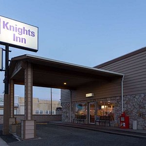 Welcome to the Knights Inn Baker City