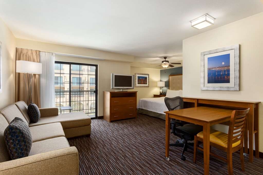 Hotel photo 17 of Homewood Suites by Hilton San Diego Airport-Liberty Station.