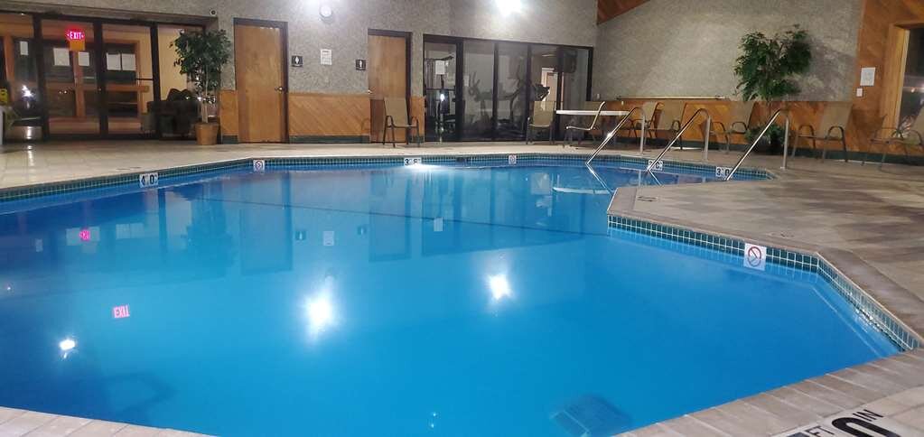 AMERICAS BEST VALUE INN CHIPPEWA FALLS 60 8 4 Prices