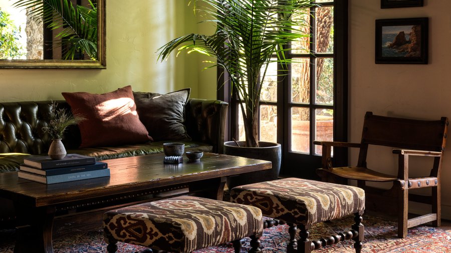 Lobby Seating Area